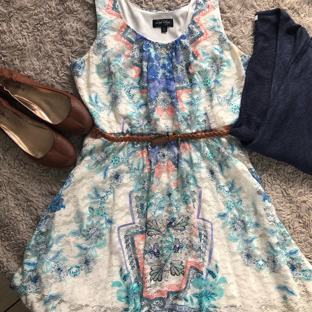 Lace Overlay Sleeveless Dress